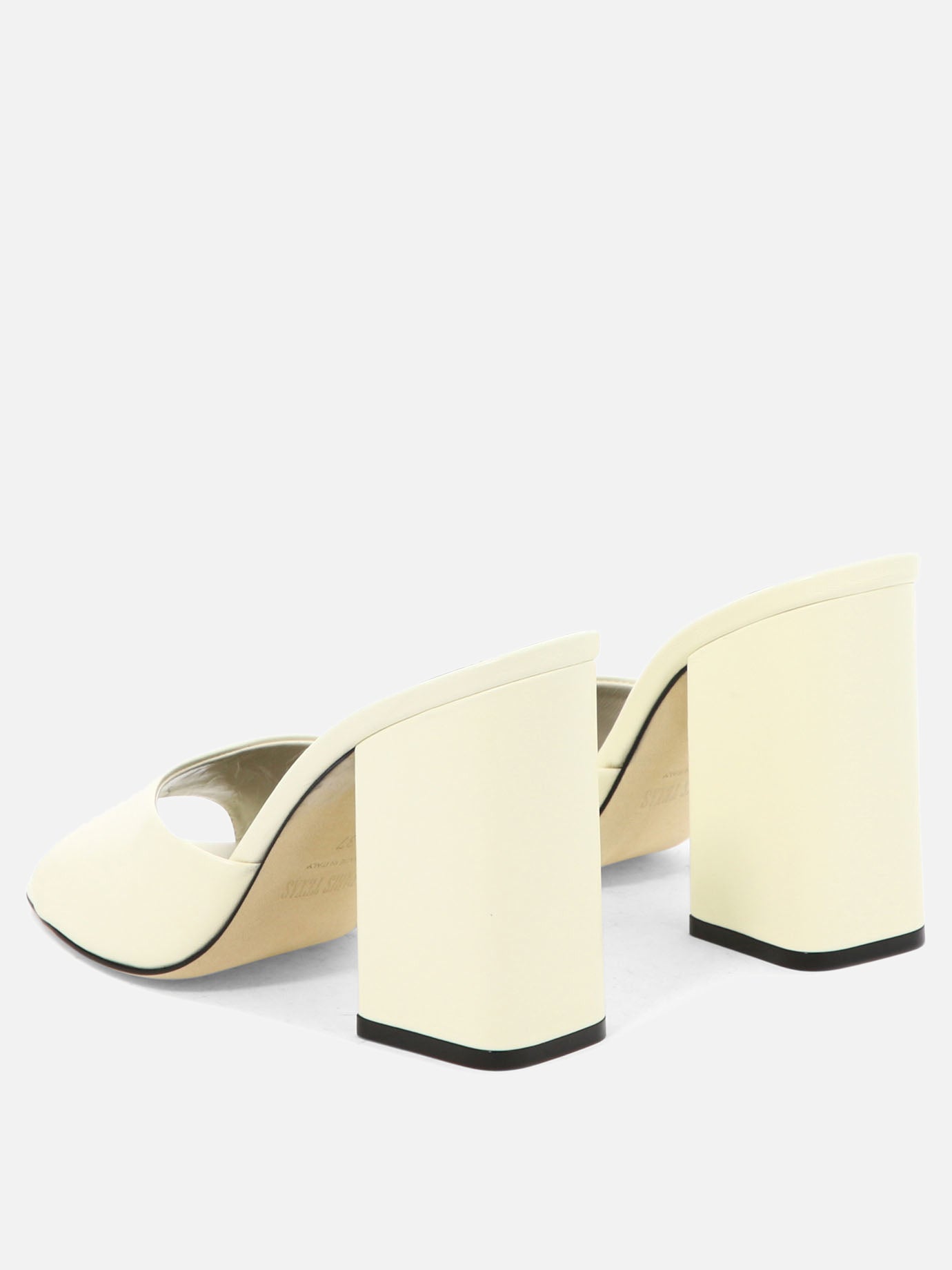 "Anja" mules