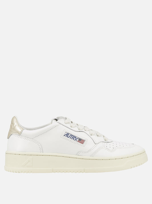 Low top sneakers 100% cow leather - 100% rubber  White - Autry Women | PLP | VIETTI Online Store 
