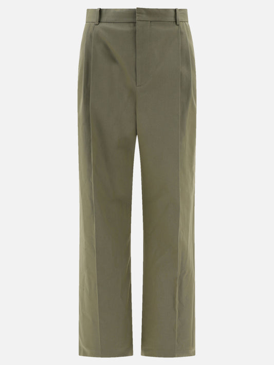 Pleated trousers