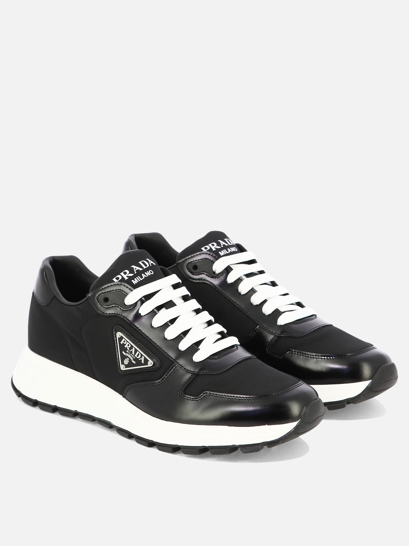 Low top sneakers 100% recycled nylon - 100% rubber  Black - Prada Men | PDP | VIETTI Online Store | thumbnail_2