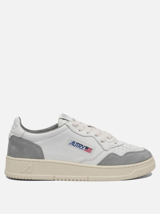 Autry "Medalist Low" sneakers 16902658_43 Grey 1