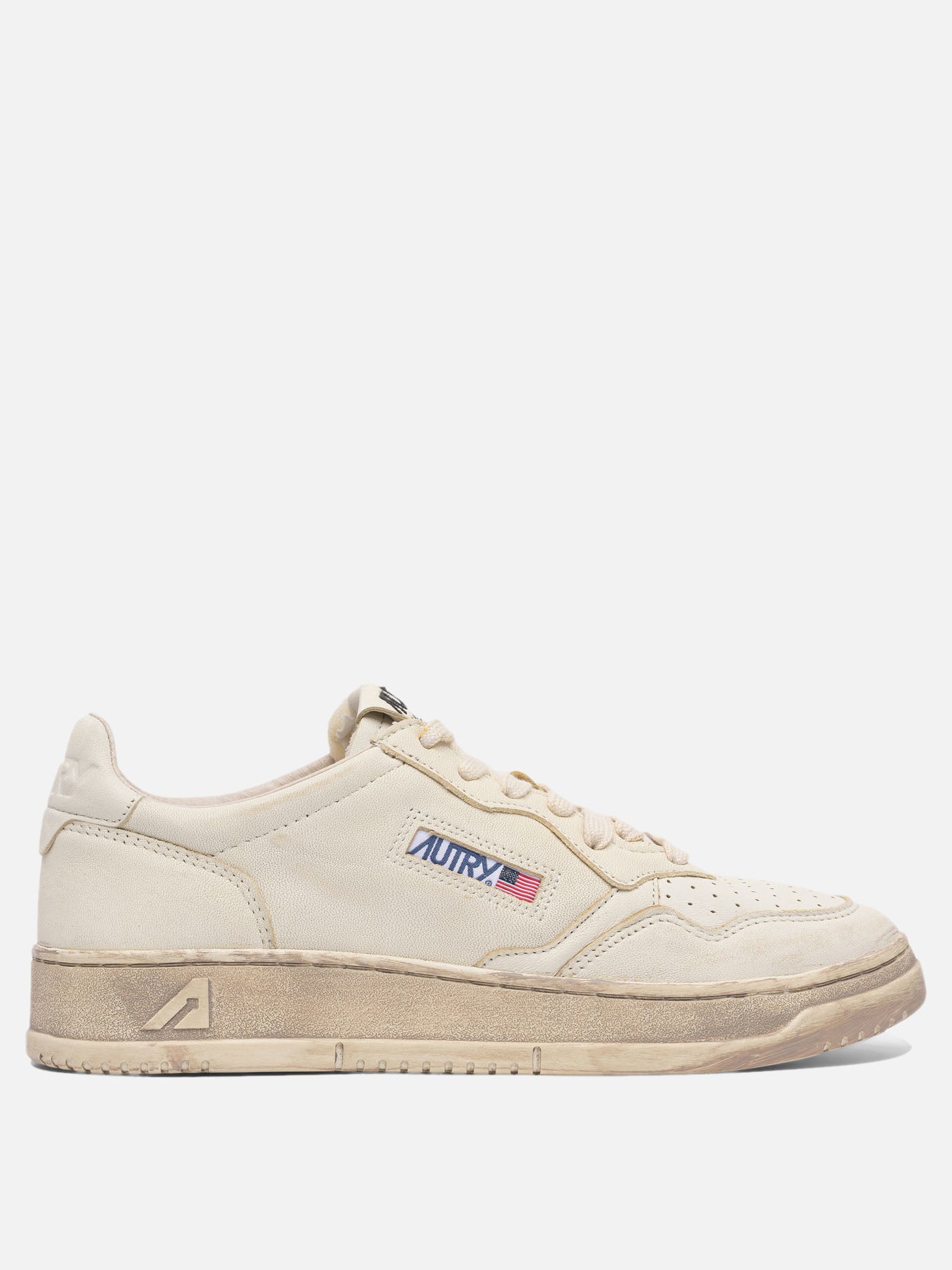 Autry "Medalist Low Super Vintage" Sneakers White