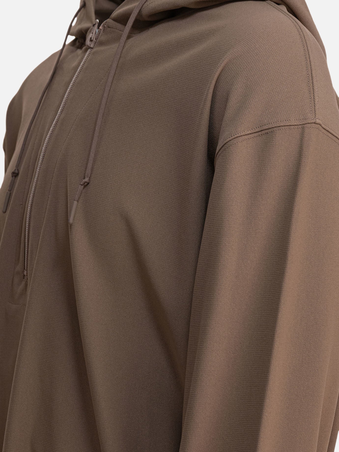 Daiwa Pier 39 Half zipper hoodie Beige