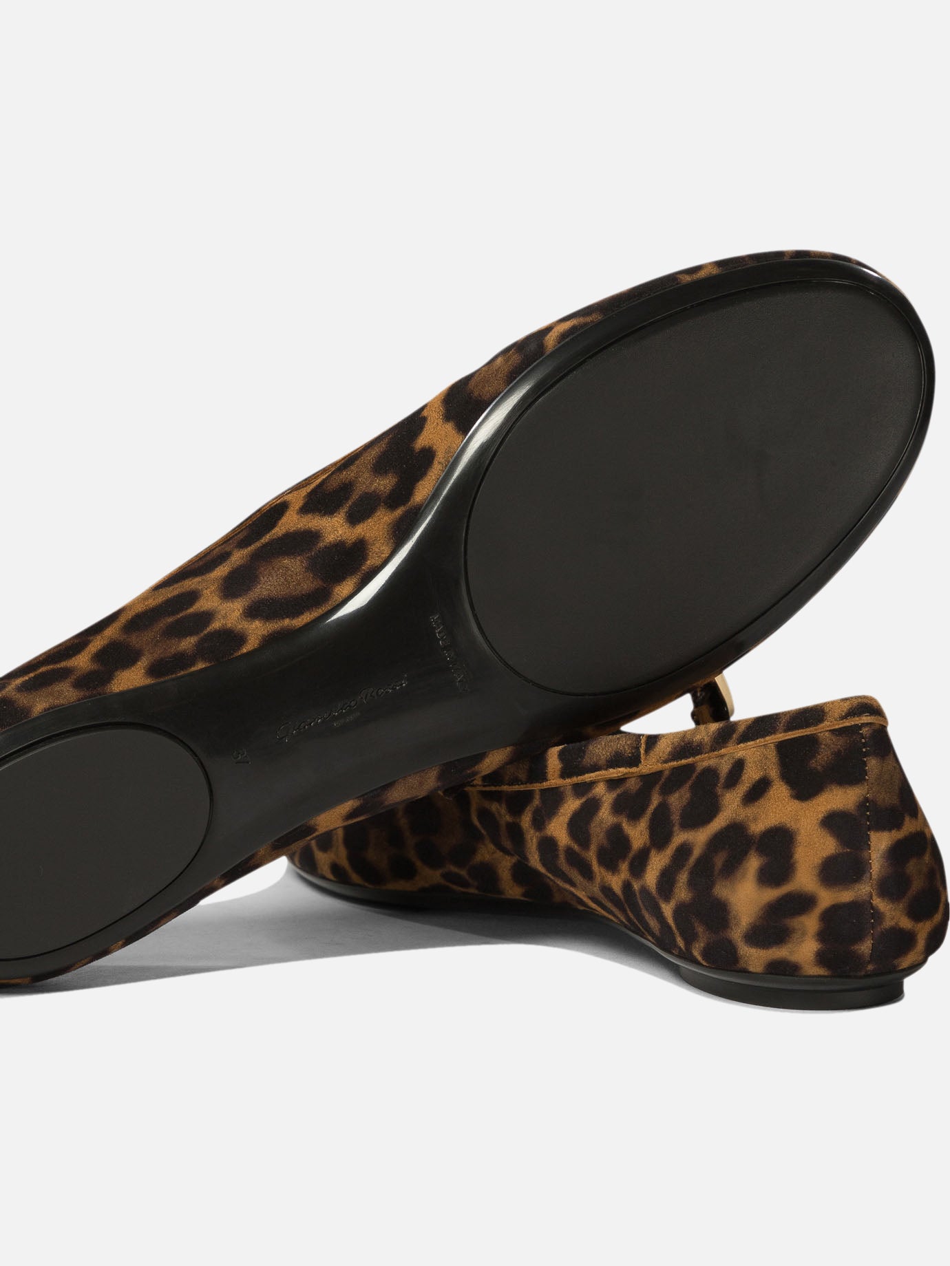 "Carla" ballet flats