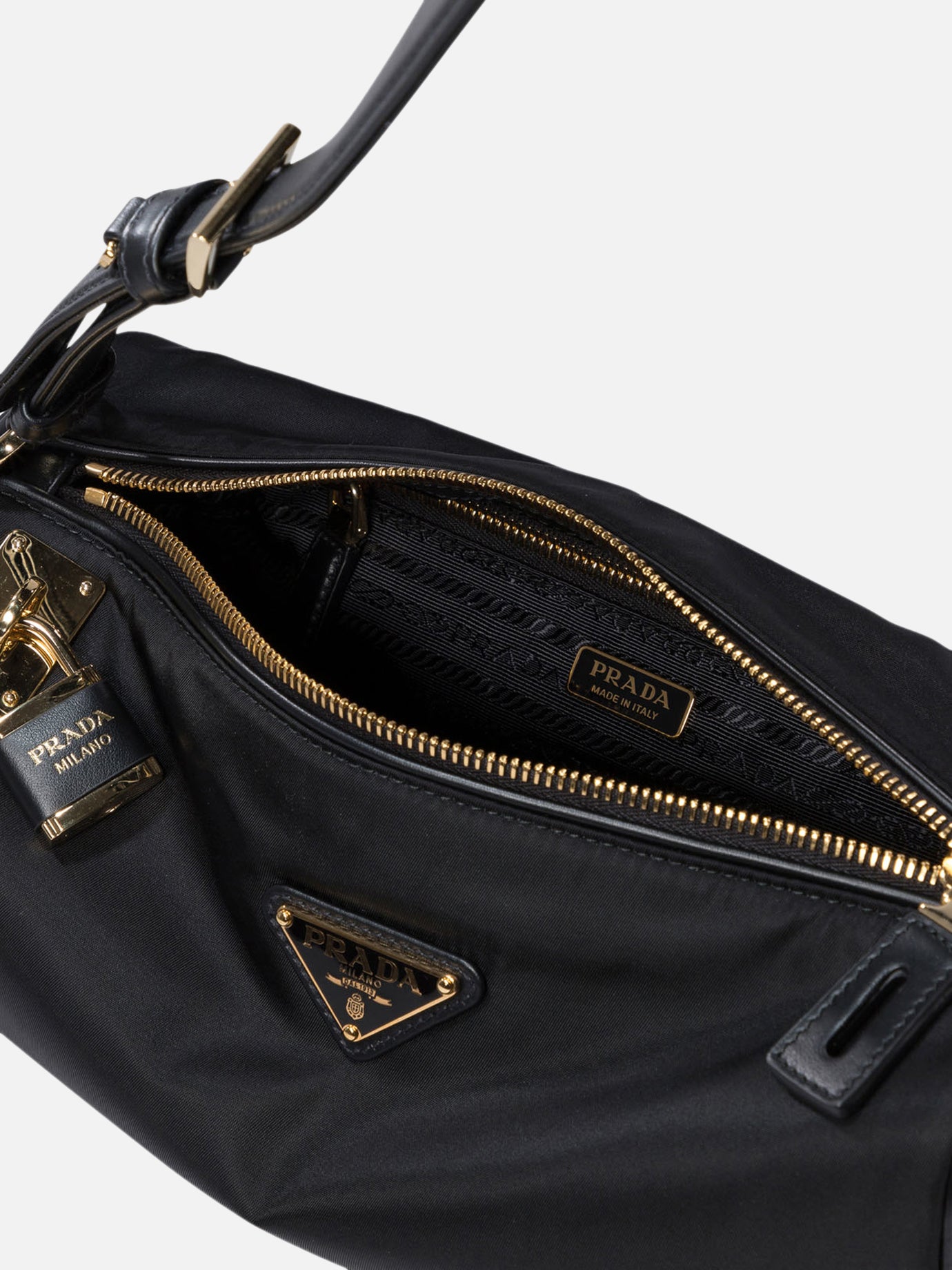Small bags 100% recycled poliamyde  Black - Prada Women | PDP | VIETTI Online Store | thumbnail_5