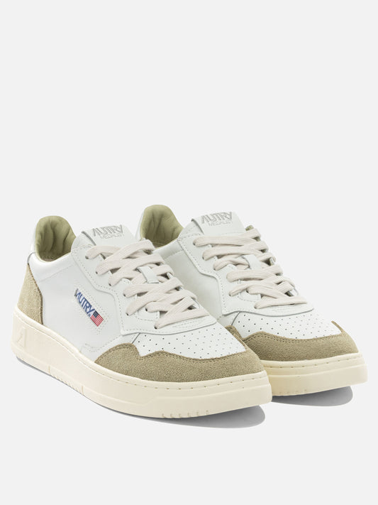 Low top sneakers 100% cow leather - 100% rubber  White - Autry Men | PLP | VIETTI Online Store | 2
