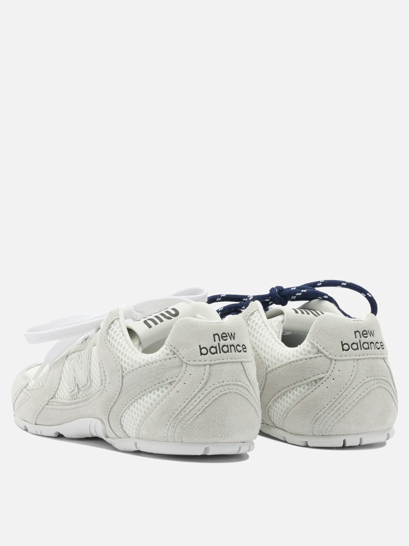 Low top sneakers 100% calf leather - 100% polyester  White - Miu Miu Women | PDP | VIETTI Online Store | Zoom-Modal_4
