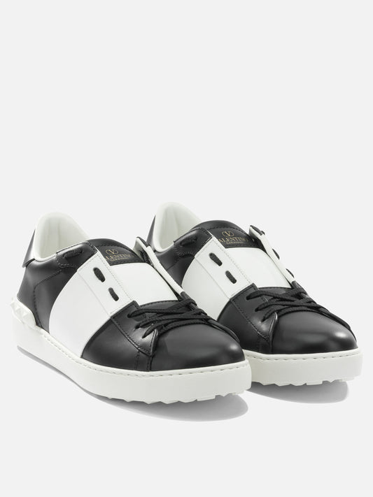 Low top sneakers 100% calf leather - 100% cowhide  Black - Valentino Garavani Men | PDP | VIETTI Online Store | 2
