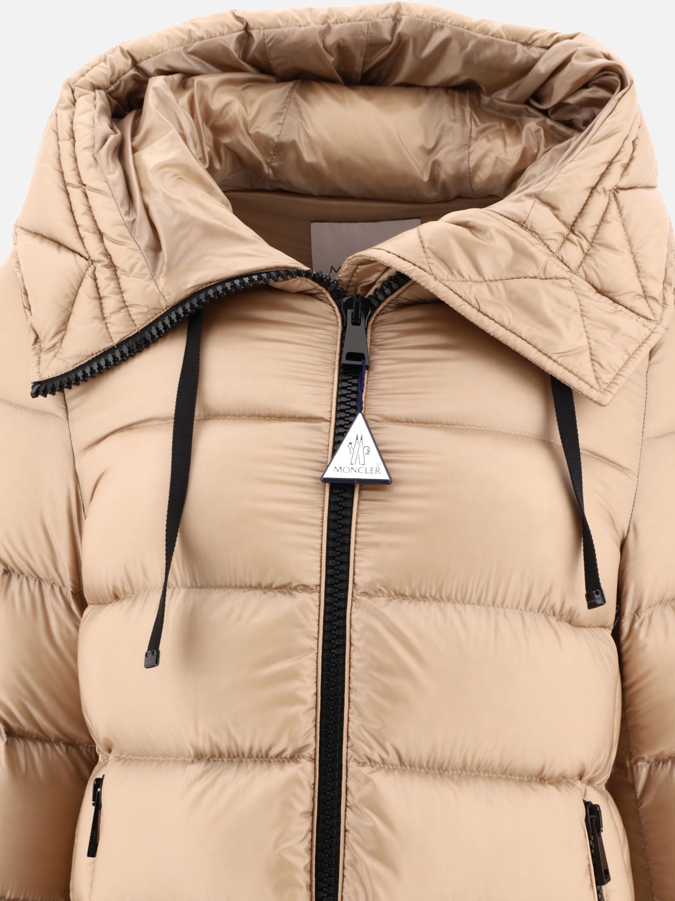 Down coats 100% poliammide - Imbottitura: piumino e piuma  Beige - Moncler Women | PDP | VIETTI Online Store | Zoom-Modal_3
