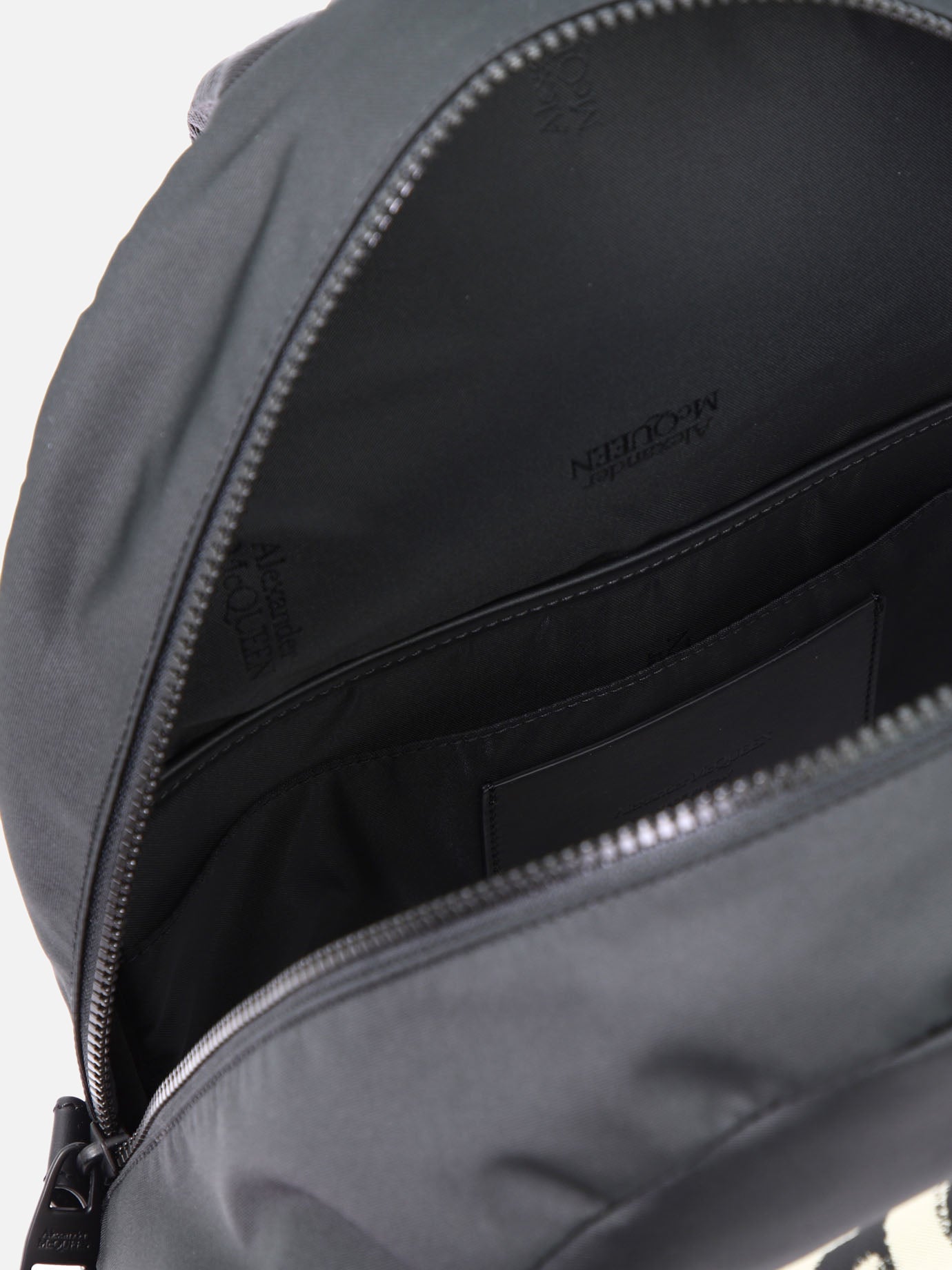 Alexander McQueen "Metropolitan" backpack Black