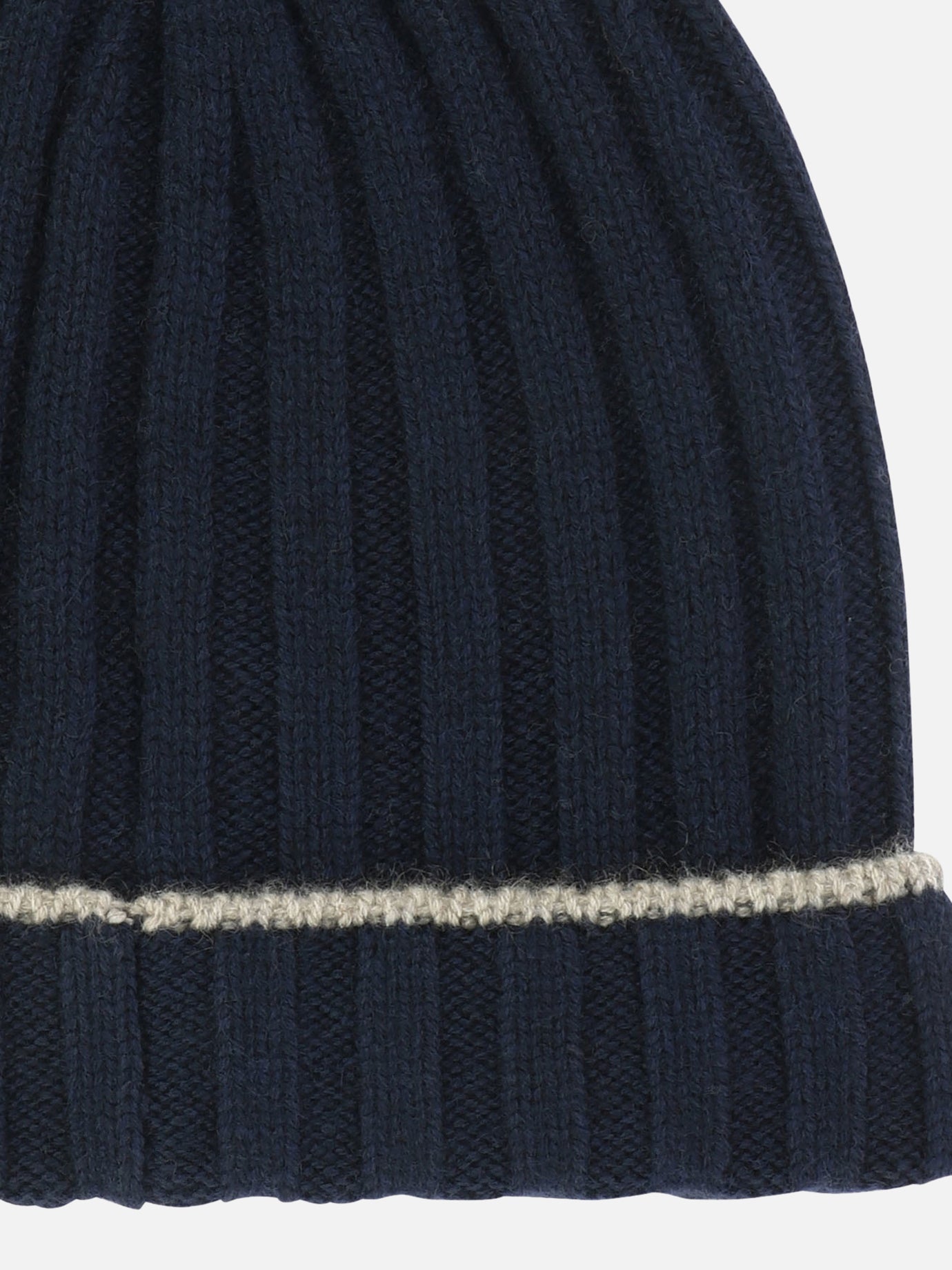 Ribbed cashmere knit beanie