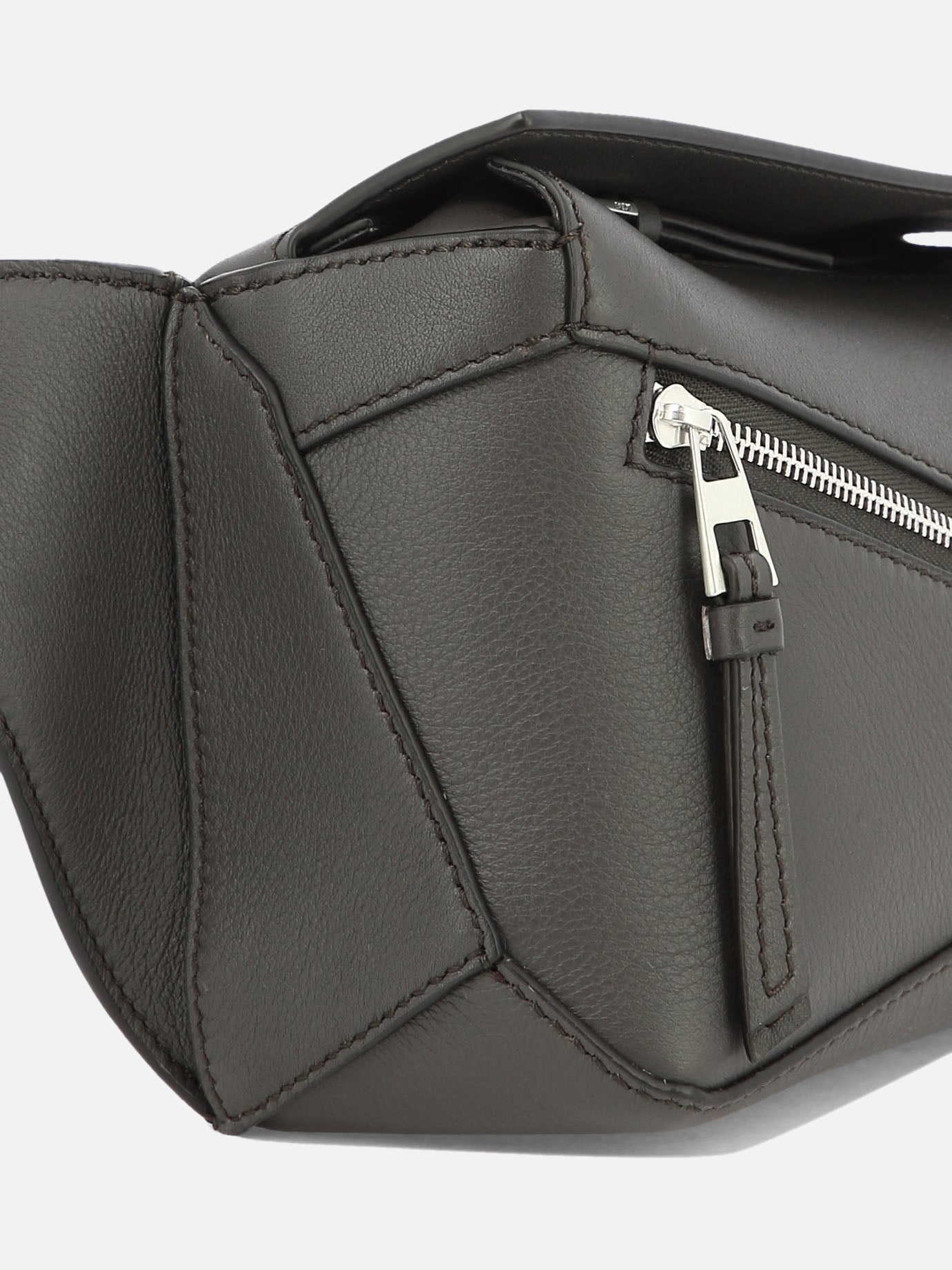 Bumbags 100% leather  Grey - Loewe Men | PDP | VIETTI Online Store | Zoom-Modal_5
