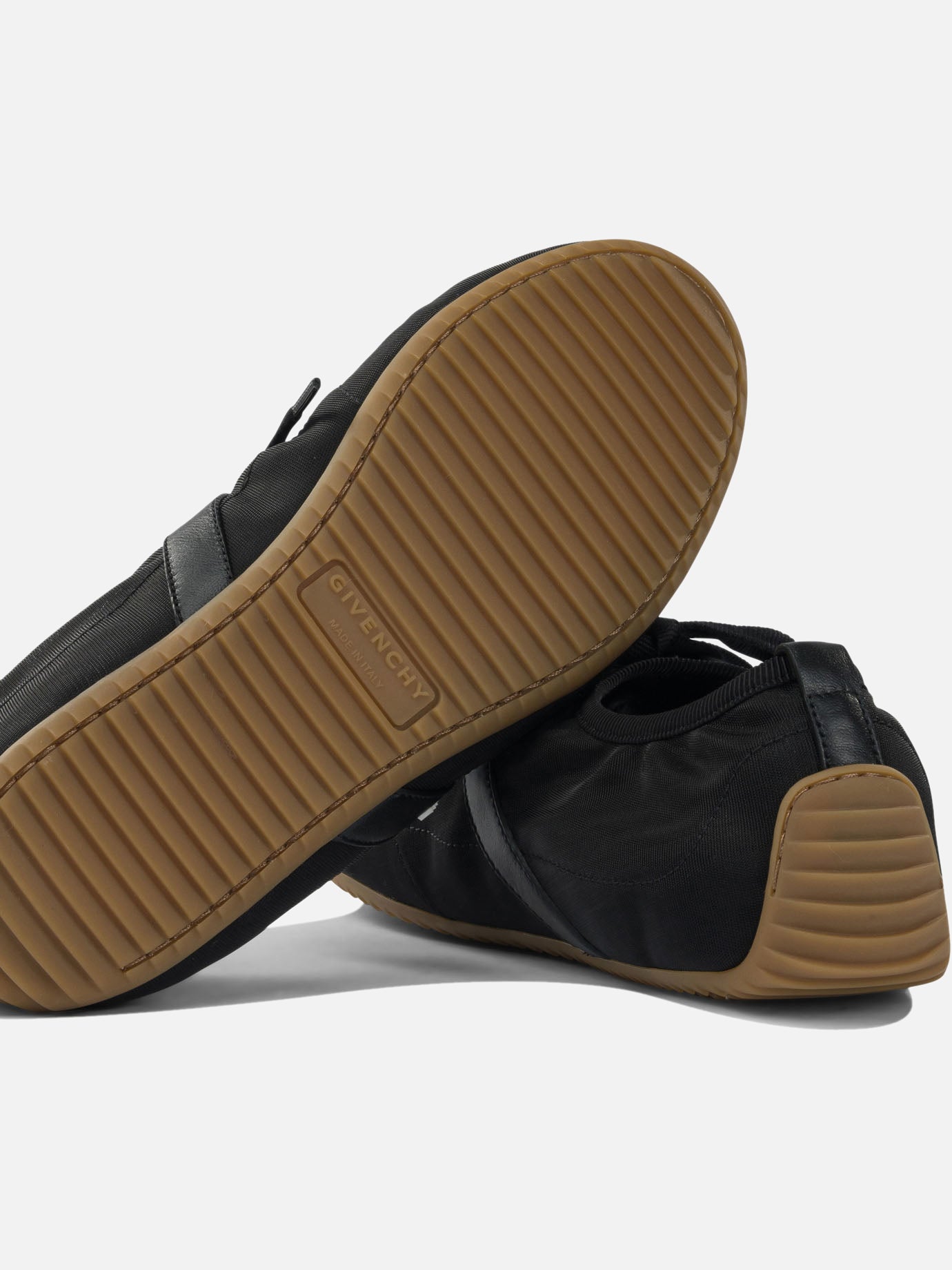 Low top sneakers 100% polyamide - 100% rubber  Black - Givenchy Women | PDP | VIETTI Online Store | Zoom-Modal_5
