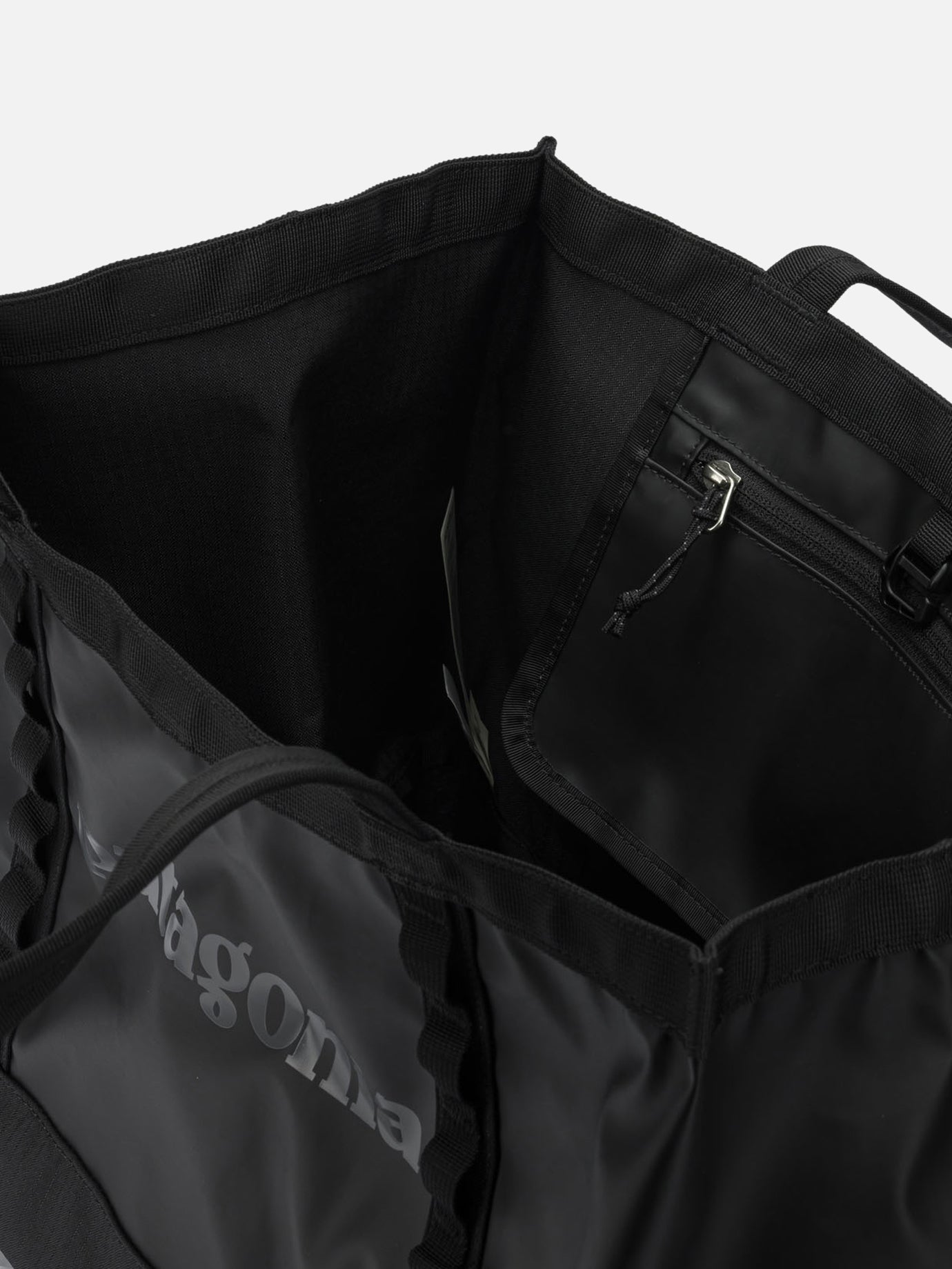 Duffle bags 100% recycled polyester  Black - Patagonia Men | PDP | VIETTI Online Store | thumbnail_5