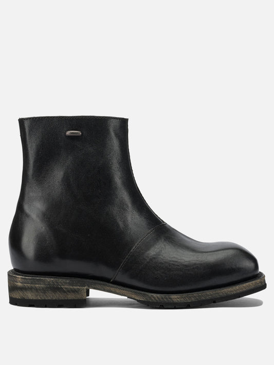 Zipped boots 100% calf leather - 100% rubber  Black - Our Legacy Men | PDP | VIETTI Online Store 
